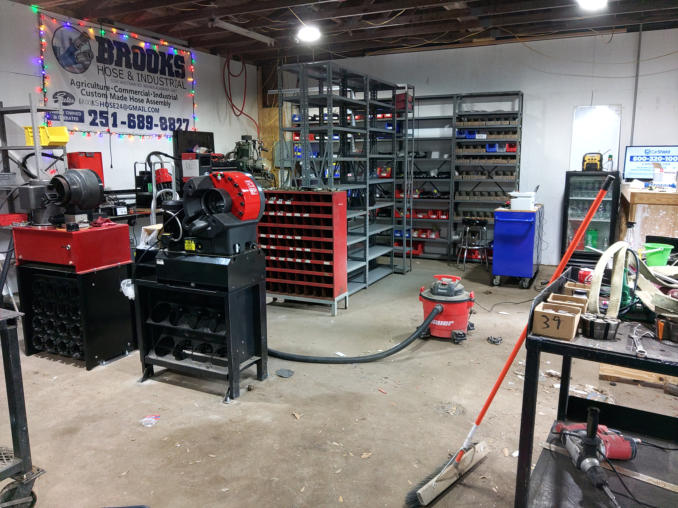 OUR SHOP IN MOBILE, ALABAMA WHERE WE BUILD YOUR HOSE ASSEMBLIES